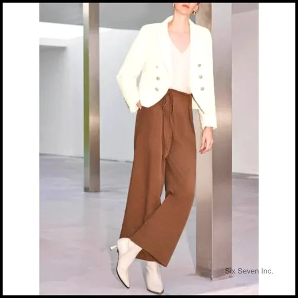 Cropped Tweed Blazer with Lapel and Pockets - Picture 5 of 6